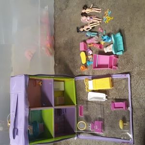 Polly pocket trendy townhouse and accessories